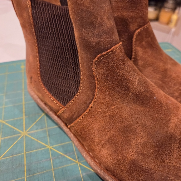 Born Women's Distressed Brown Ankle Boots - Picture 10 of 15